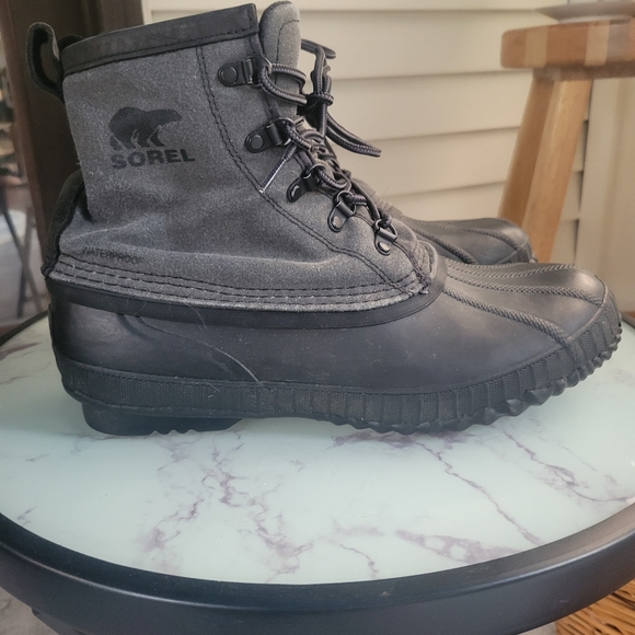 Grey Black Sorel Waterproof Rain Snow Duck Boots Men's Size 11 - Picture 3 of 5